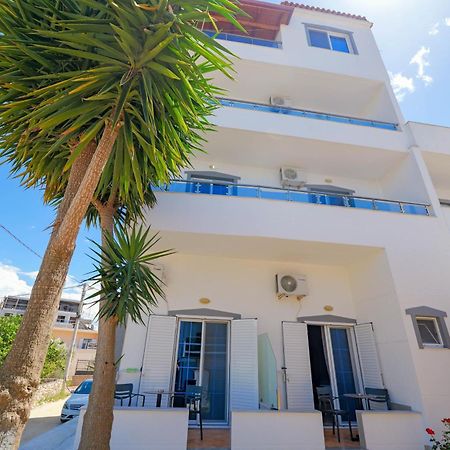 Hotel Deja Vu Ksamil Extérieur photo