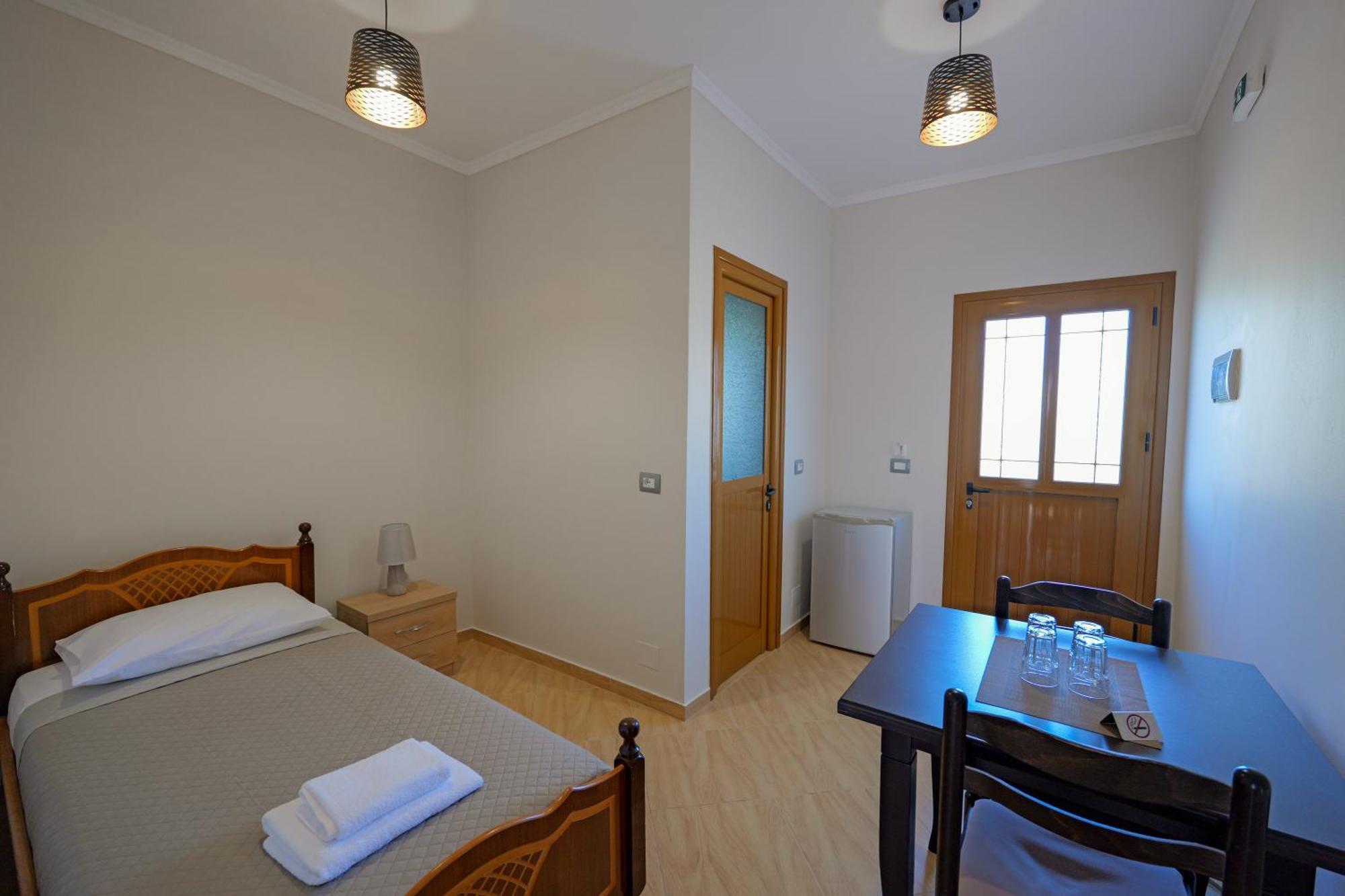 Hotel Deja Vu Ksamil Chambre photo