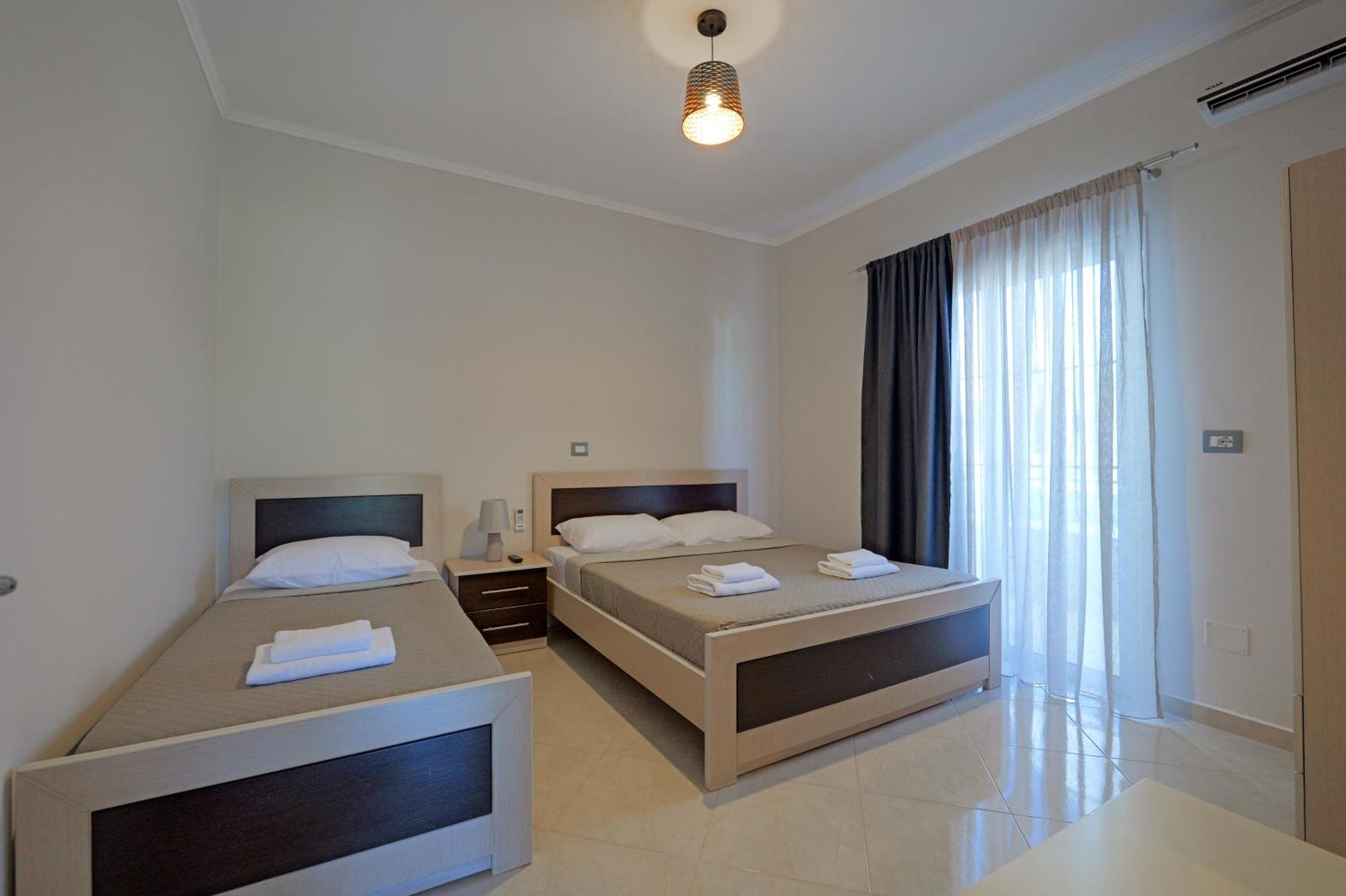 Hotel Deja Vu Ksamil Chambre photo