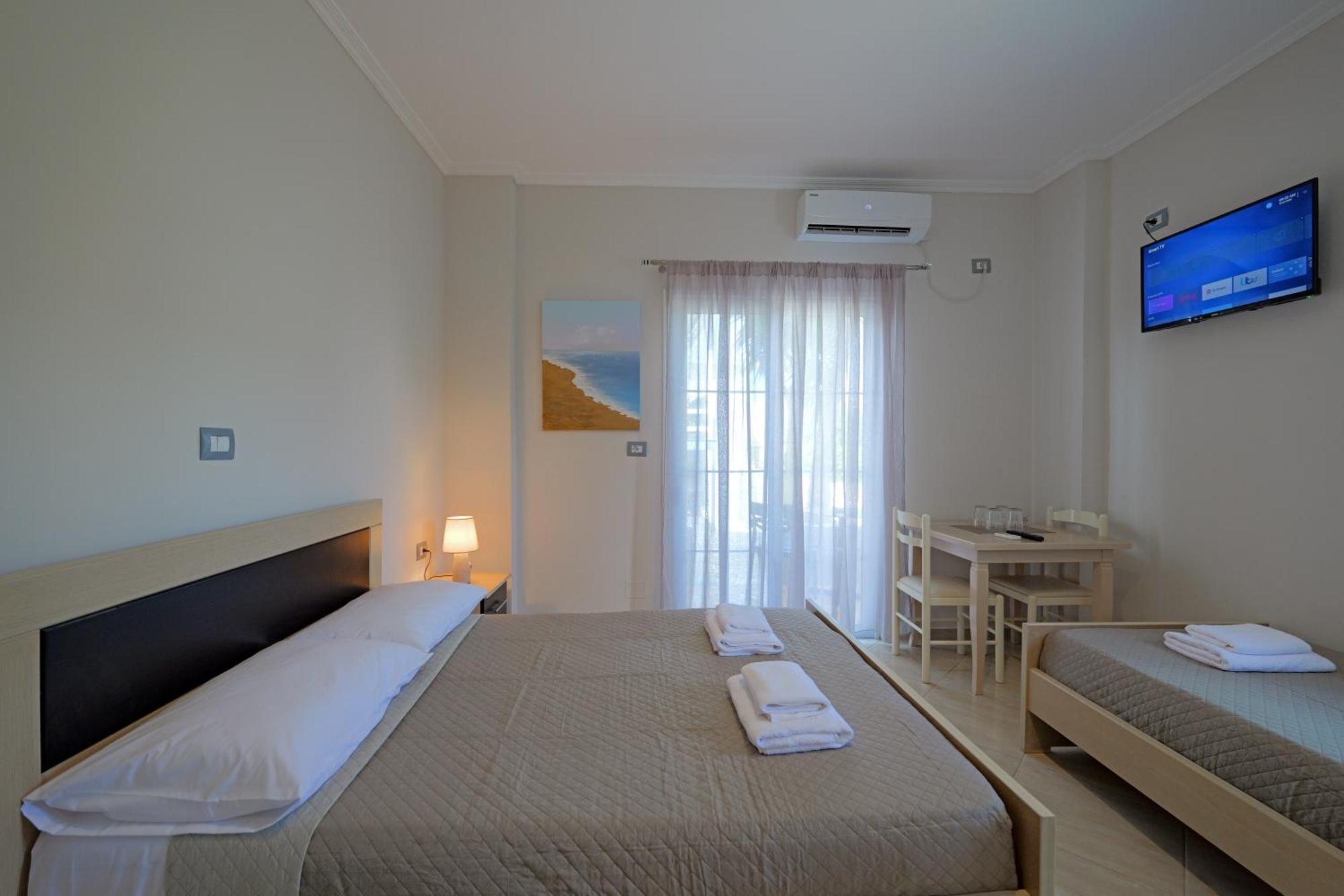 Hotel Deja Vu Ksamil Chambre photo