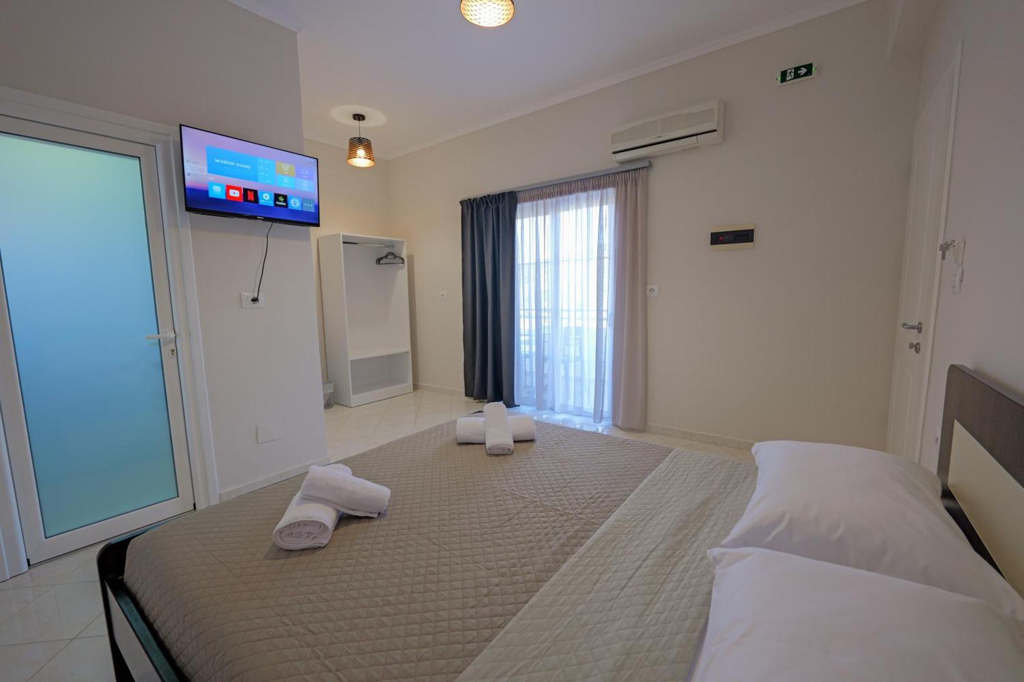 Hotel Deja Vu Ksamil Extérieur photo