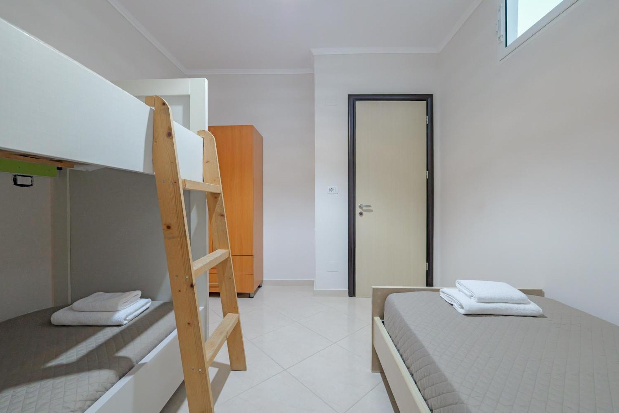 Hotel Deja Vu Ksamil Extérieur photo